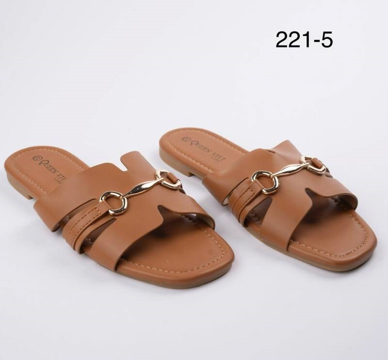 Klapki damskie Roz 36-41 / 12 par